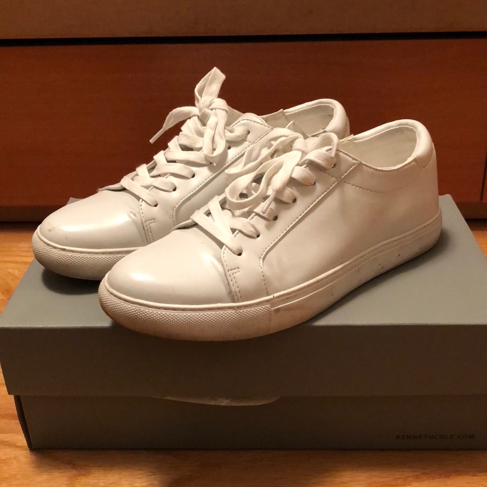Kenneth Cole White Sneakers Size 5.5
